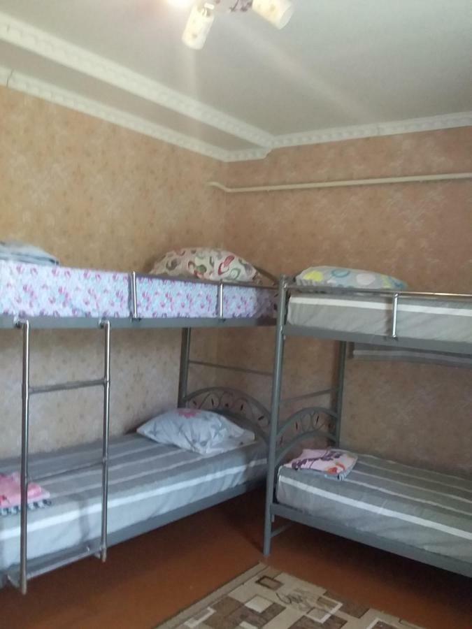 Отель Be My Guest Ош Экстерьер фото