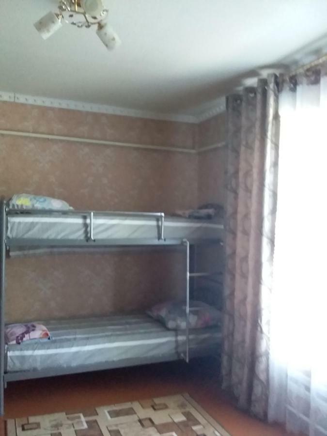 Отель Be My Guest Ош Экстерьер фото